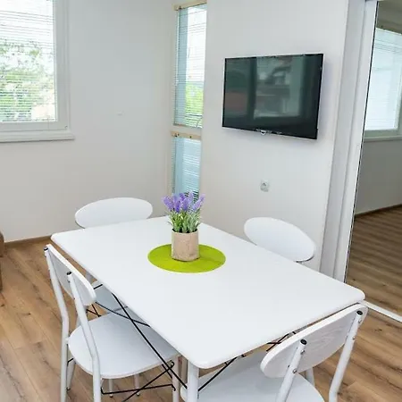 Apartman Vazrozhdenska